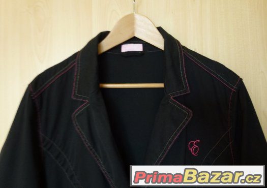 LUXUSNÍ DÁMSKÉ ČERNÉ SAKO PLÁTĚNÉ - VYPASOVANÉ vel. 48 / XL – fotografie 2