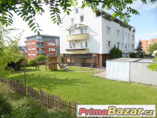 K prodeji atypický dvoupodlažní mezonetový byt 130 m2 Zlín – fotografie 1