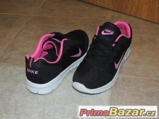 Boty Nike – fotografie 3