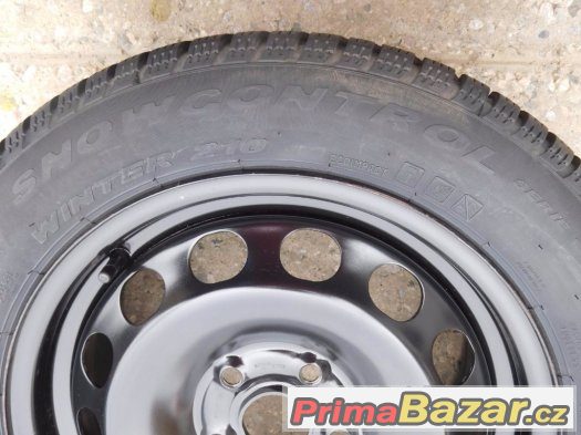 Škoda, VW 5x112 ET50 205/55/16 - zánovní zimní sada – fotografie 3