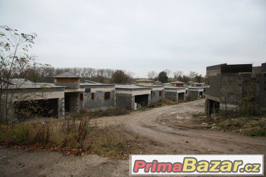 Rozestavěný developerský projekt – fotografie 3