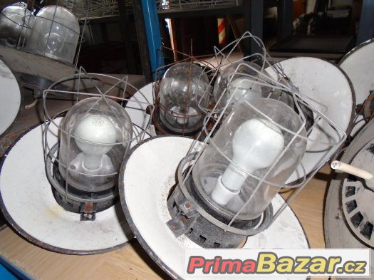 Retro lampy – fotografie 3