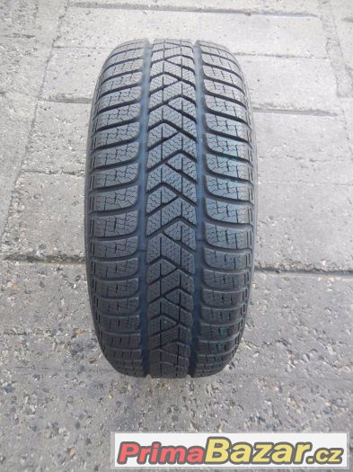 4x nové zimní Pirelli Winter 210 Sottozero 3 215/50/17 95V – fotografie 2