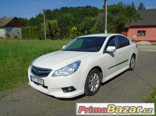 Prodám Subaru Legacy 2.0 benzín, automat, r. 2011, – fotografie 1