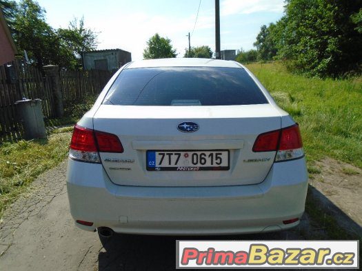 Prodám Subaru Legacy 2.0 benzín, automat, r. 2011, – fotografie 3