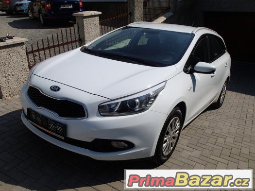 Kia Ceed 1.6 CRDi 94kW Comfort Koup.ČR,1.maj,Servisní kniha – fotografie 1