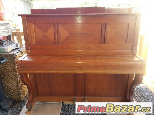 PRODÁM STARÉ PIANO – fotografie 1