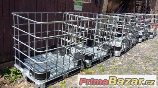 IBC kontejner plastová nádrž 1000L – fotografie 5
