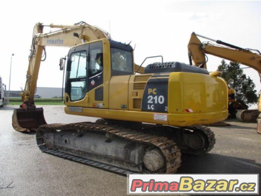 Komatsu PC 210-8K, pásový bagr – fotografie 2
