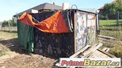 Stavební buňka, železná s podlahou, cena 3.499,-Kč