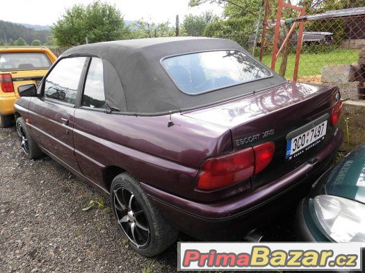 Ford Escort Cabrio XR3i – fotografie 2