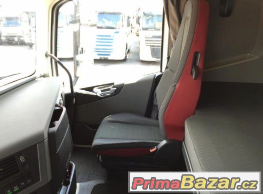 Volvo FH 460 6x4, tahač návěsů – fotografie 5