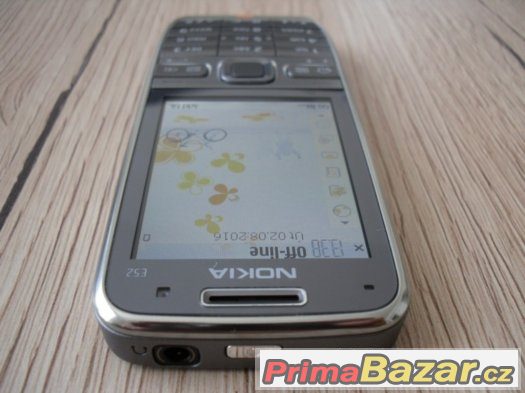 Nokia E52, 3.2MPx, perfektní stav, plně funkční, stříbrná. – fotografie 3