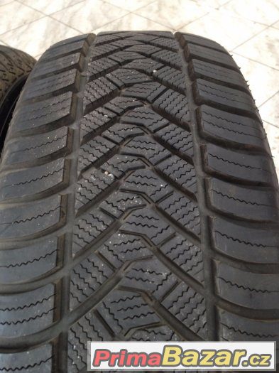 ZIMNÍ PNEU Maxxis 225/60 R17 skoro nové vzorek 9mm – fotografie 2