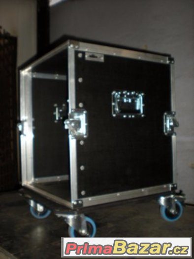 Rack 11U – fotografie 3