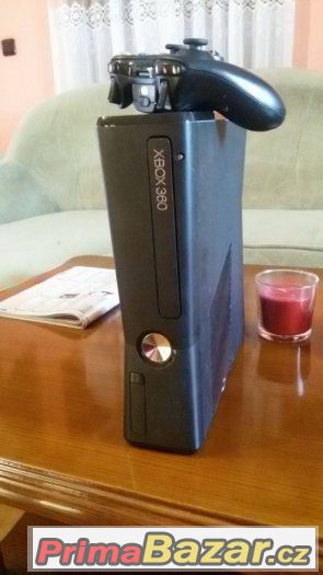 Xbox 360 500GB + KINECT + HRY – fotografie 3