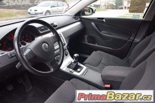 VW Passat  2,0 TDI – fotografie 4