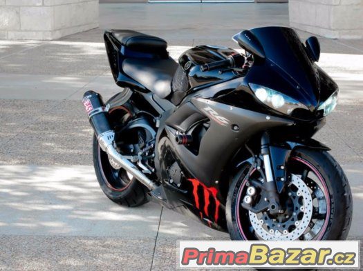 Yamaha YZF R6 – fotografie 1