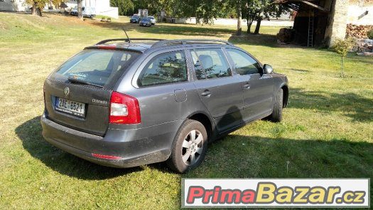 Škoda Octavia 1.6tdi, 2011, combi – fotografie 3