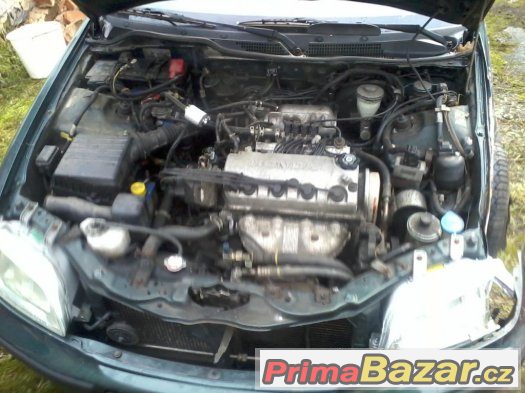 Honda Civic 1.5 , r.v.2000  (Aerodeck) – fotografie 1