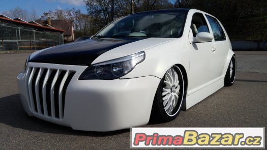 VW Golf IV Tuning Show Car – fotografie 1