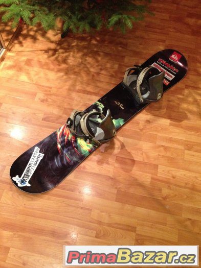 luxusní snowboard 145 cm, rakousko dovoz – fotografie 1