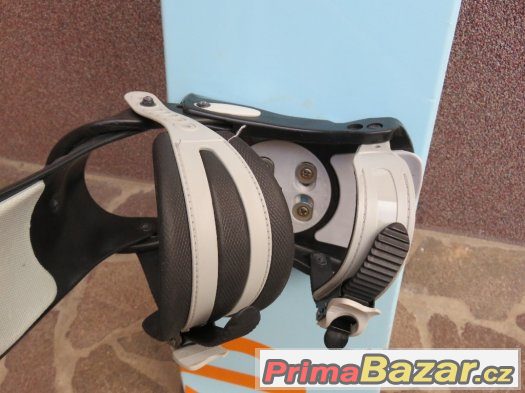 Snowboard + snowboard set + snowboard boty – fotografie 4
