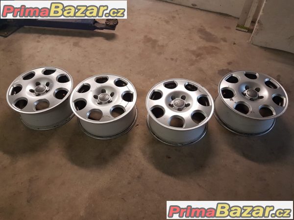 kola Audi 5x112 4B0601025 7jx16 et45