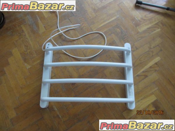 Elektrický sušák na ručníky Bravo