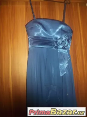 prodám společenské šaty,modré,velikost M/L (v.40),nutno měři