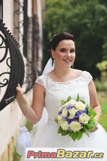 Prodám svatební šaty – fotografie 1