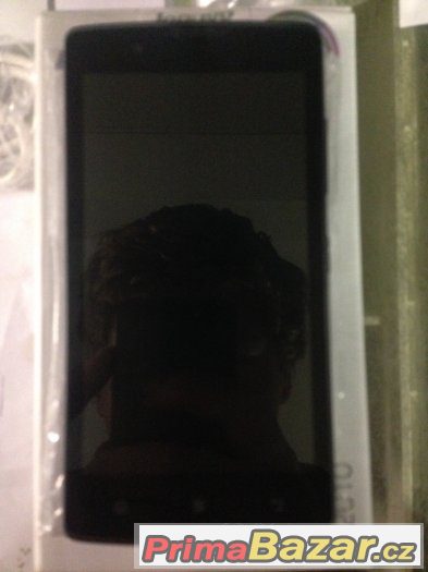 Lenovo A2010 – fotografie 2