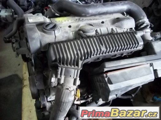 Motor Volvo V50/S40II/C30 2,5 T B5254T3 – fotografie 2