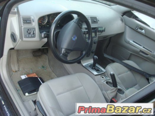 Volvo V50 D5 automat 117tkm - náhradní díly – fotografie 2