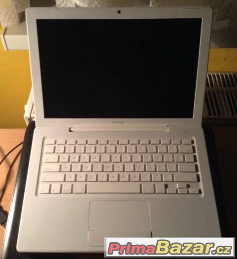 Macbook 2ghz intel core 2duo – fotografie 3