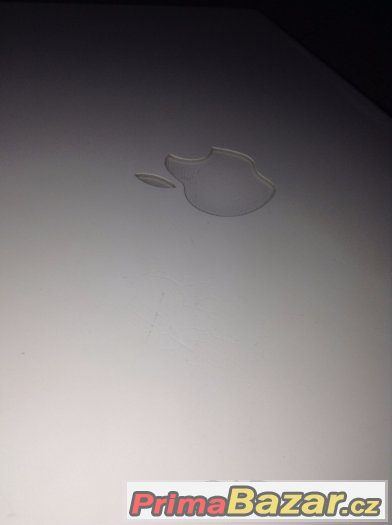 Macbook 2GHz Intel Core 2 Duo – fotografie 3