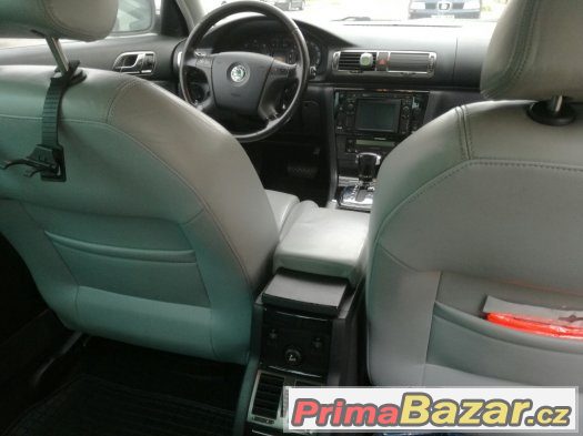 Škoda Superb 2.5 TDI Edition 100 - SLEVA – fotografie 3