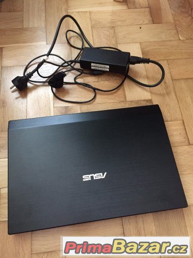 Notebook ASUS model P52J – fotografie 1