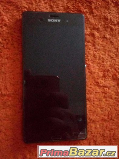 Sony Xperia Z3 black v zaruce a s bohatym prislusenstvim – fotografie 2