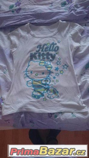 Bílé triko s Hello Kitty – fotografie 2