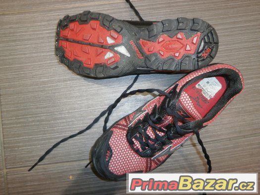 Boty bezecke Mizuno X10 - vel. 42 – fotografie 3