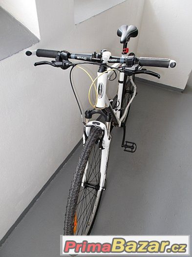 Trekové kolo SCHWINN, vel. L – fotografie 3