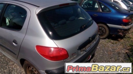 peugeot 206 – fotografie 1