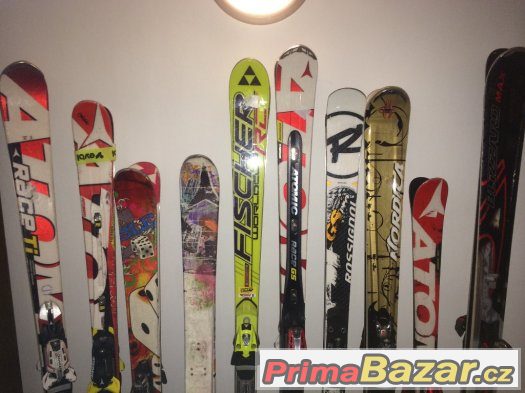 top lyze atomic redster,rossignol world cup, blizzard magnum – fotografie 1