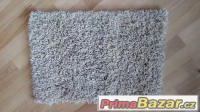 maly chlupaty koberecek-predlozka NOVY