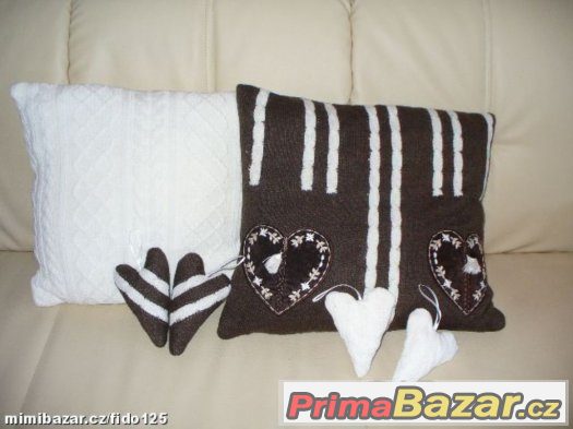KRASNE DEKORACNI POLSTARKY + SRDICKA – fotografie 1