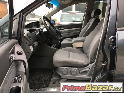 SsangYong Rodius 2.7xdi kemp paket. Mercedes-Benz – fotografie 4