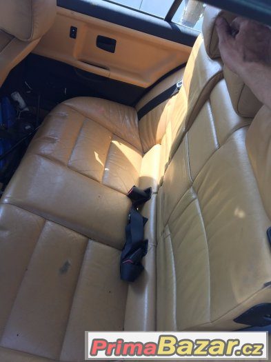 Kožený interier BMW E36 kombi béžová barva – fotografie 3