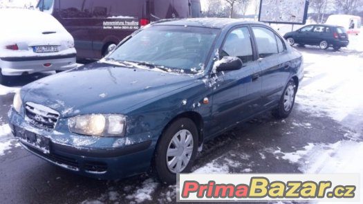 Hyundai Elantra 2002 – fotografie 1