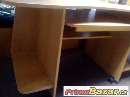 Prodám psací a PC stůl, buk – fotografie 2